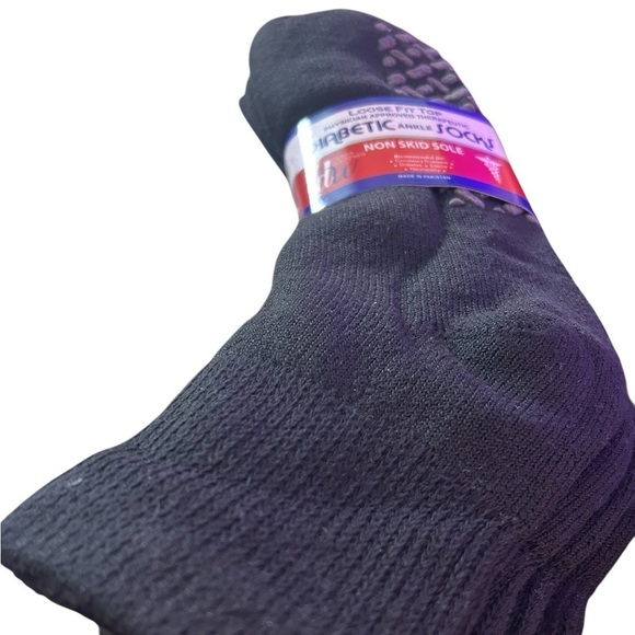 Debra Weitzner Non-Binding Diabetic Socks - 6-Pack - Brand new in packaging. - Picture 6 of 14